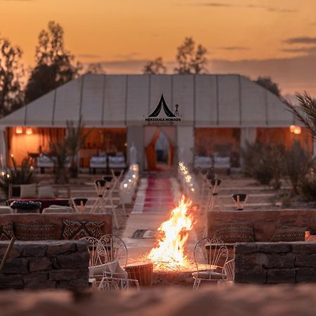 Merzouga Nomads Luxury Camp Zewnętrze zdjęcie