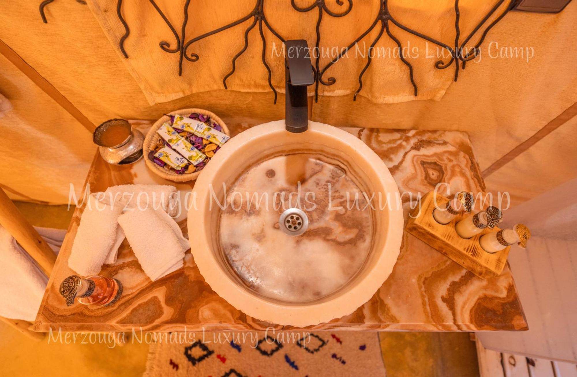 Merzouga Nomads Luxury Camp Zewnętrze zdjęcie