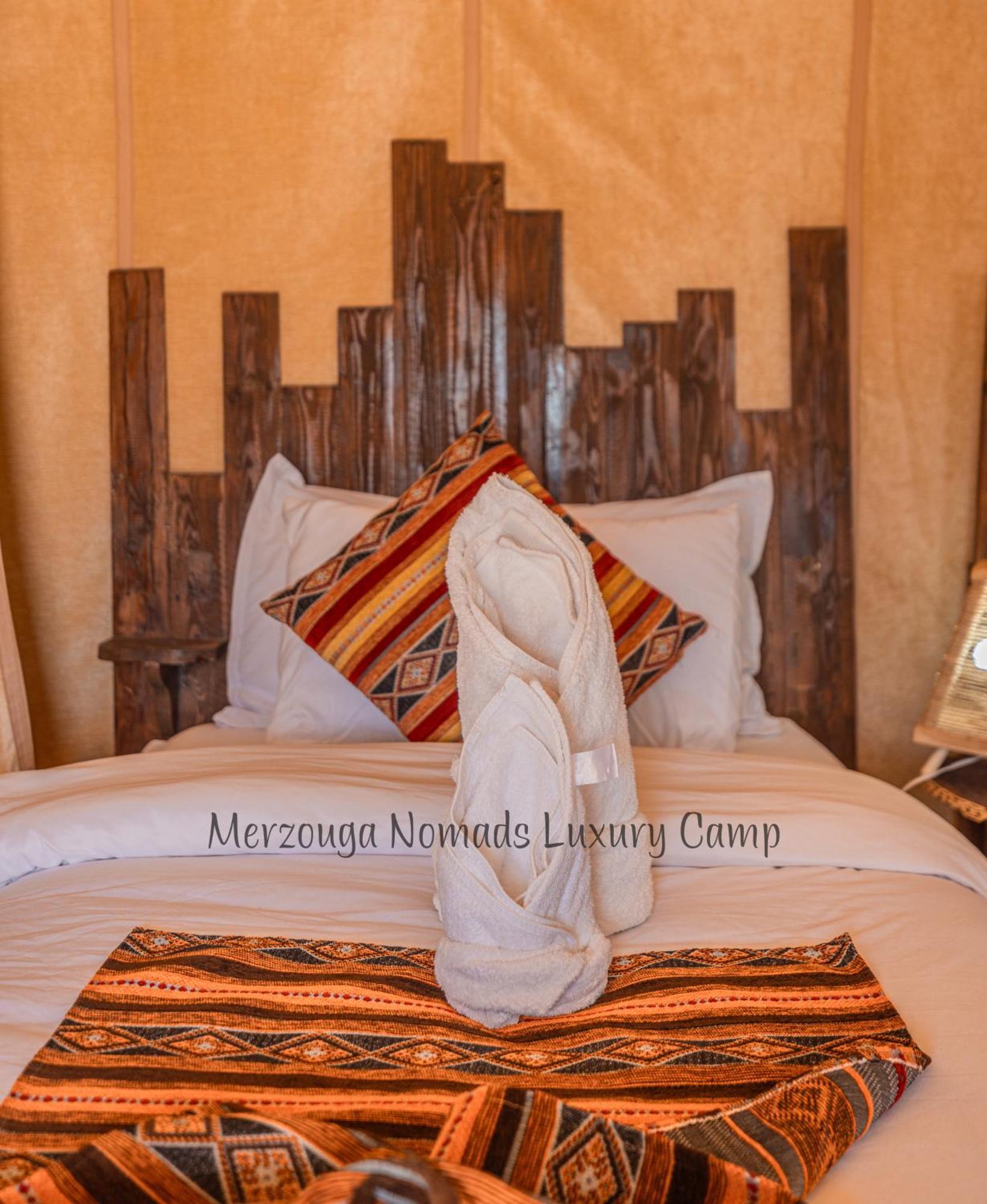 Merzouga Nomads Luxury Camp Zewnętrze zdjęcie