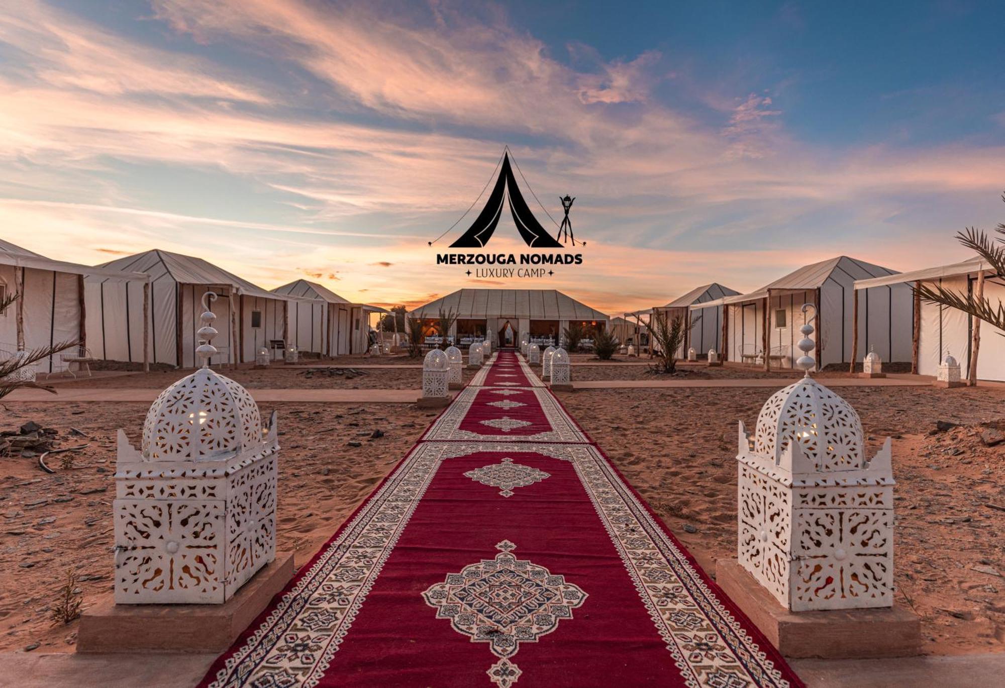 Merzouga Nomads Luxury Camp Zewnętrze zdjęcie