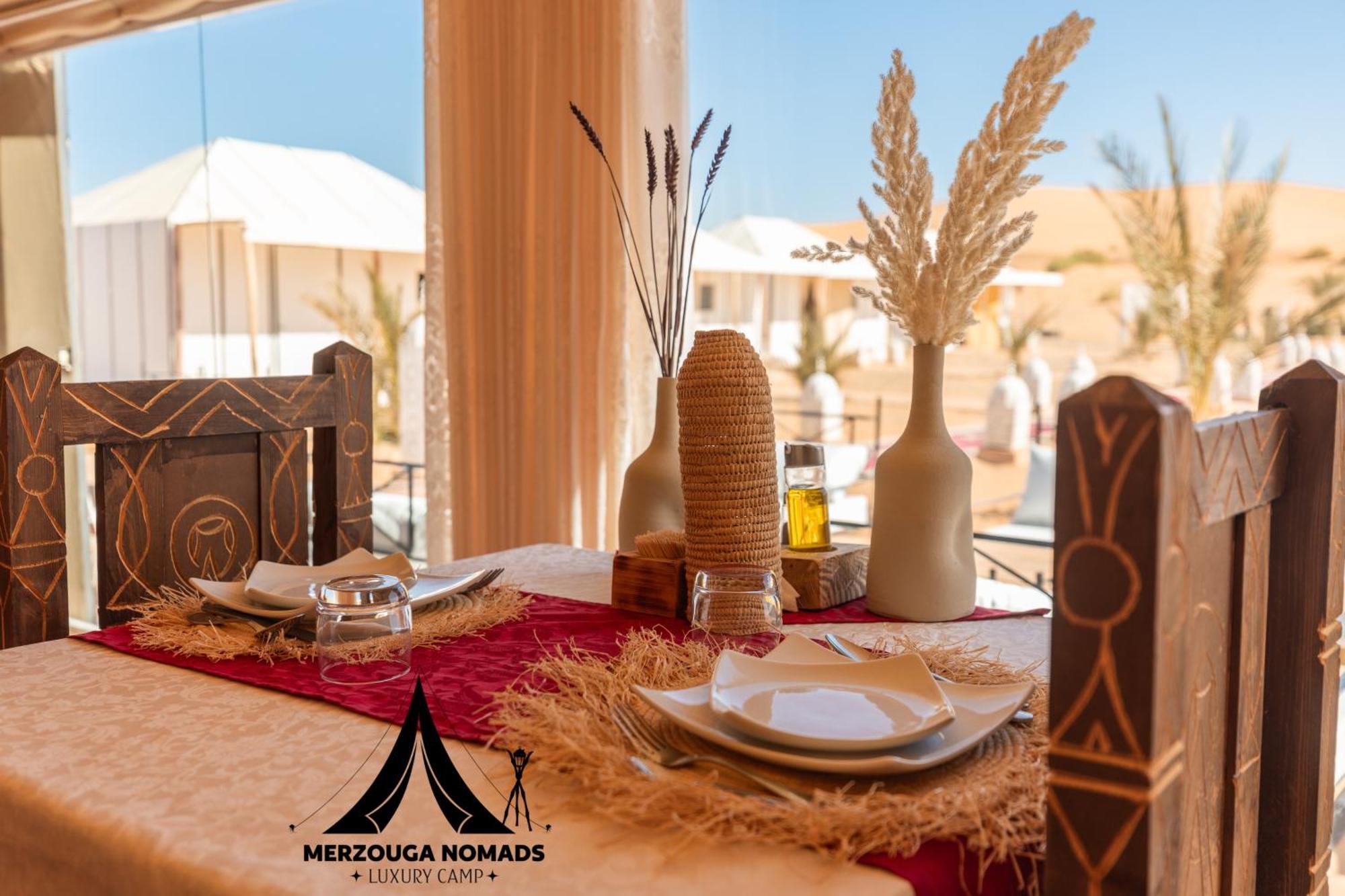 Merzouga Nomads Luxury Camp Zewnętrze zdjęcie