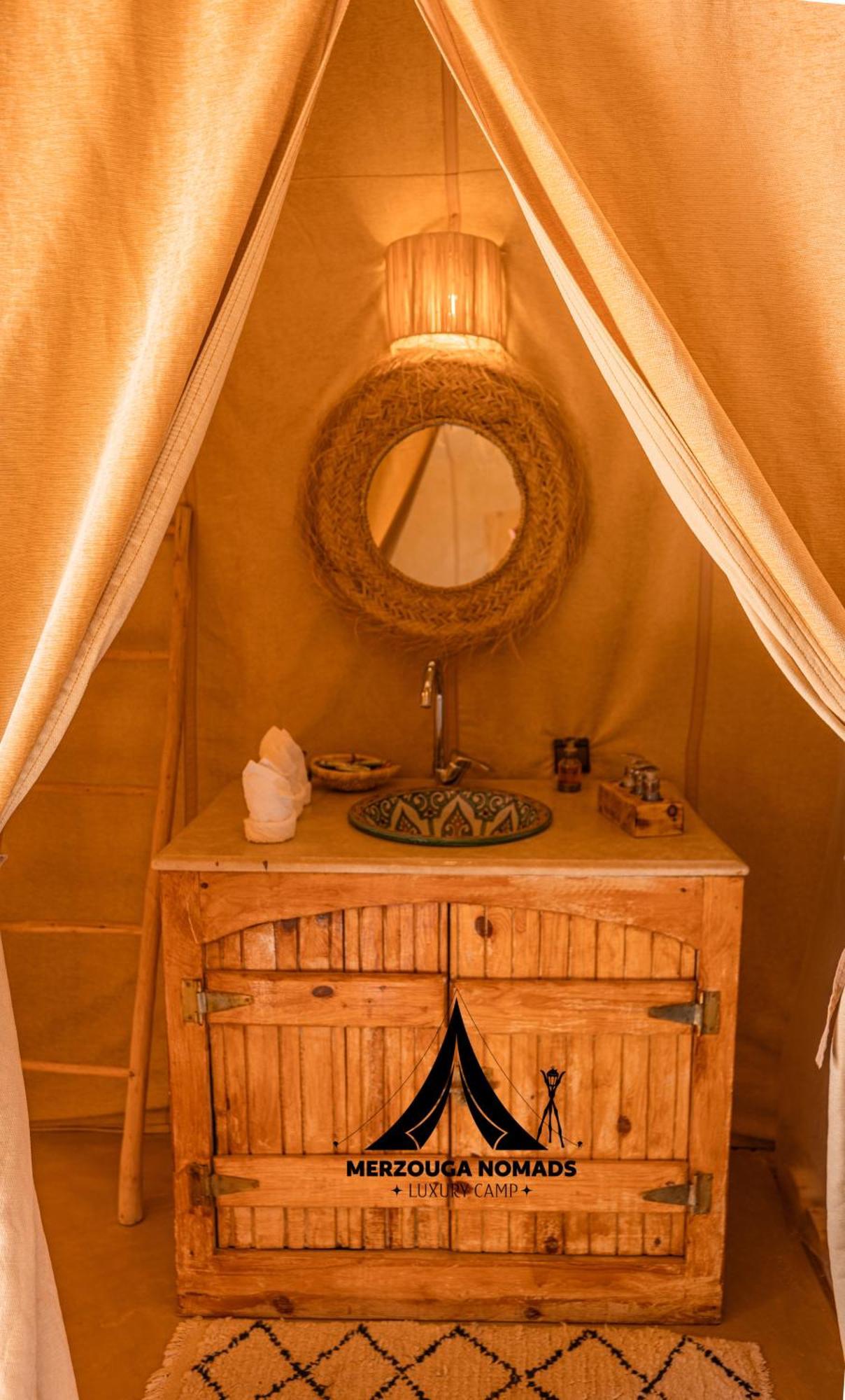 Merzouga Nomads Luxury Camp Zewnętrze zdjęcie